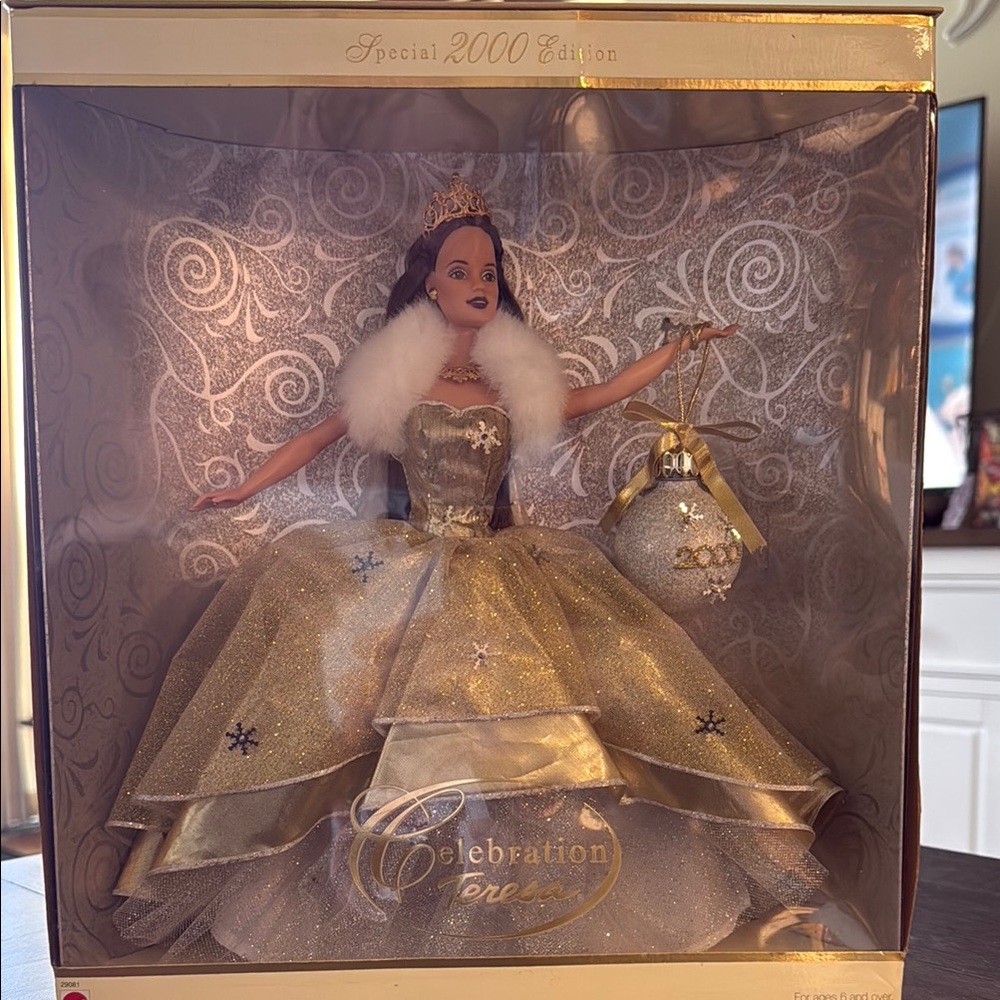✨ Celebration Teresa Barbie – Special 2000 Edition (Mattel #28269) – NRFB